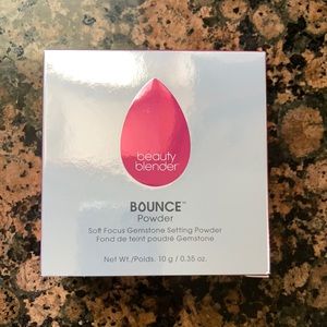 BeautyBlender Soft Focus Setting Powder-Buff